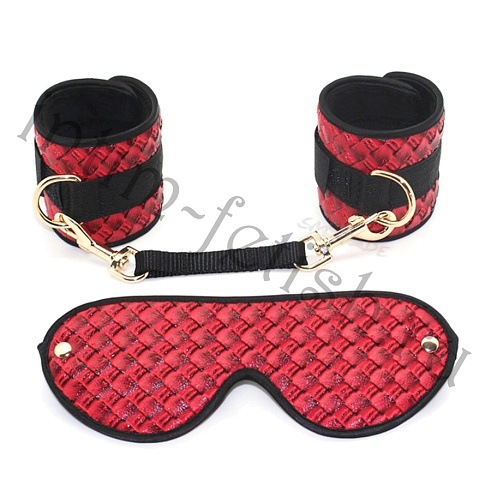 Комплект: наручники+маска (красно-черный)